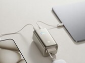 A Xiaomi Power Bank Retractable Cable 10000 55W ára ~$45.
