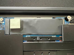 Cserélhető M.2 2280 SSD