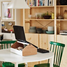 Ikea YXSTABY játékosok számára készült tárolóállvány és szerszámosláda