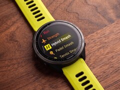 Mesterséges intelligenciával készült illusztráció: a Hybrid Smash egy Garmin Connect IQ alkalmazás