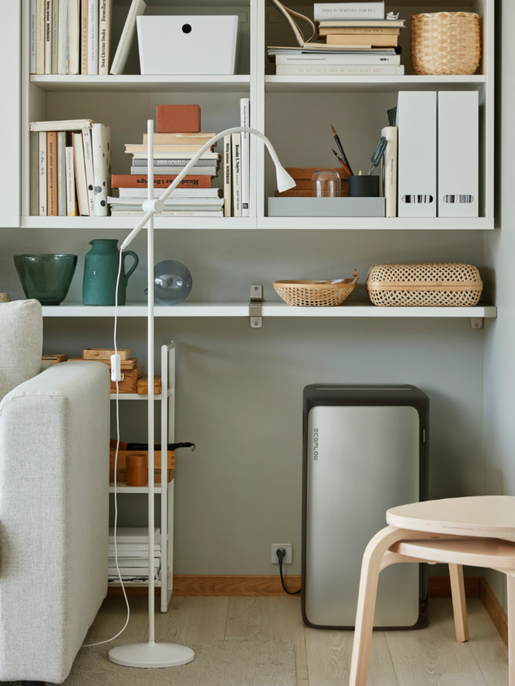 Néhány IKEA balkonerőműhöz EcoFlow akkumulátor tartozik (a képen). (Kép forrása: IKEA)