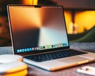 Apple állítólag a macOS 27-ben felülvizsgálja a "Liquid Glass" dizájnt.
