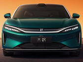 626 mérföldes hatótávolság, 764 lóerő és 9 perces töltési idő: a BYD Kínában megkezdte az új Da Han EV luxus elektromos szedán előrendelését, az árak körülbelül 36 900 dollárnak megfelelő összegtől kezdődnek