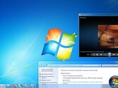 Windows 7 Home Premium asztali számítógép. A képernyőkép 2025 júniusában készült. (Kép forrása: Sergey Tarasov / Notebookcheck)