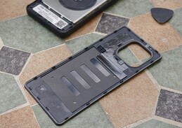 Gigaset GS6 Pro teszt: cserélhető hátlap és akkumulátor