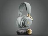 SteelSeries Arctis Nova Elite Sage & Gold színben és GameHubdal. (Kép forrása: SteelSeries)