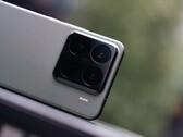 A Xiaomi 15S Pro úgy néz ki, hogy egy Xiaomi 15 Pro SoC-váltással. (Kép forrása: Lee Qi)