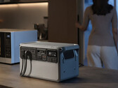 A DJI Power Auro 2000 Elite (a képen)
