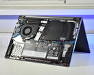 A Lenovo ThinkBook 14 Gen 8 IAL, a hátlapot eltávolítva (kép forrása: Benjamin Herzig/Notebookcheck)
