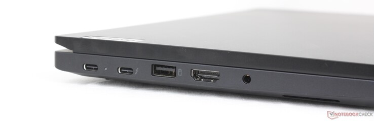 Balra: USB-C 3.2 Gen. 2 (20 Gbps) w/ Power Delivery 3.0 + DisplayPort 1.4, USB-C Thunderbolt 4 (40 Gbps) w/ Power Delivery 3.0 + DisplayPort 1.4, USB-A (10 Gbps), HDMI 2.1, 3,5 mm-es fejhallgató