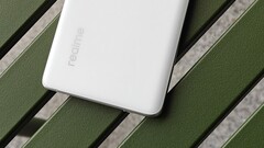 A Realme GT 7(?). (Kép forrása: Digital Chat Station via Weibo)